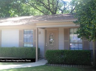 1918 Pearl St, Nacogdoches, TX 75965