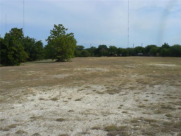 5th image of 1200 S Cedar Hill Rd