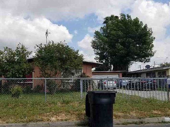 3rd image of 7101 Elm Ave
