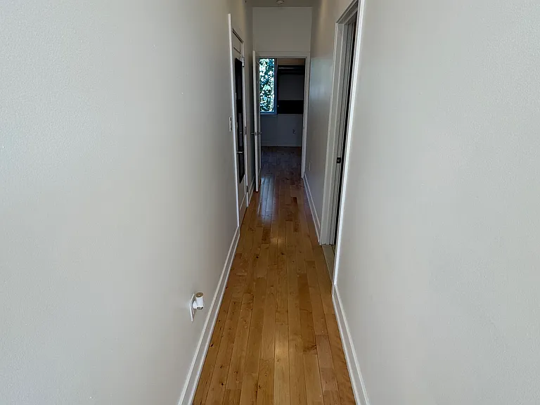 1447 N 28th St — Photo 27