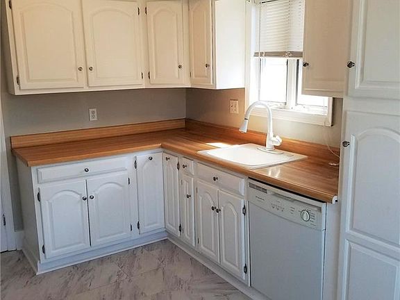 2nd image of 116 Tremont Ave