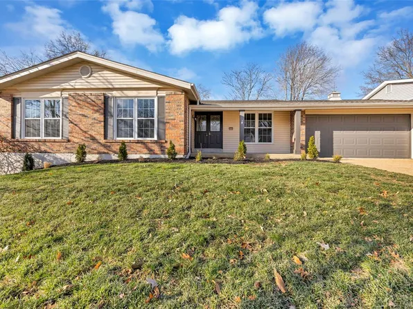 14926 Rutland Cir, Chesterfield, MO 63017