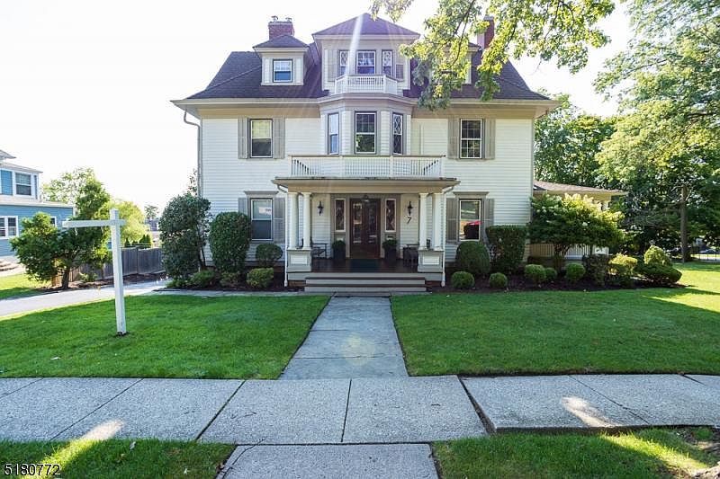 1st image of 7 N Mountain Ave