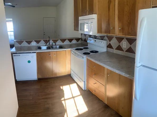 30 Daylily Dr, Columbus, MS 39705