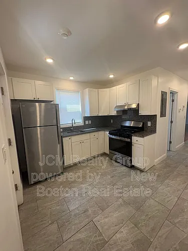 217 Washington St #3R Photo 1