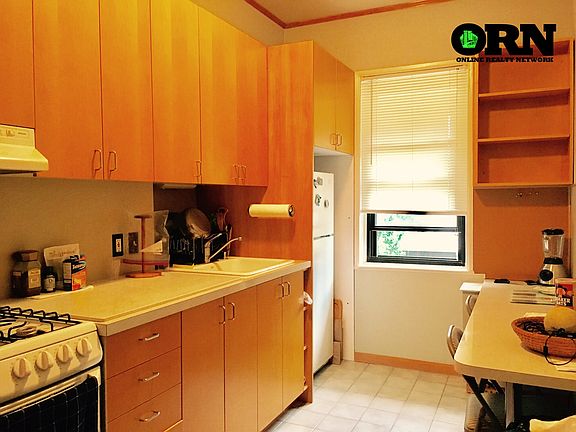 4th image of 7353 71st St #2A