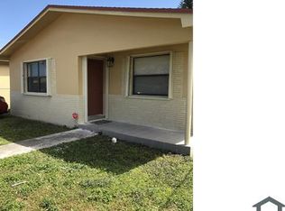4030 SW 24th St, Hollywood, FL 33023