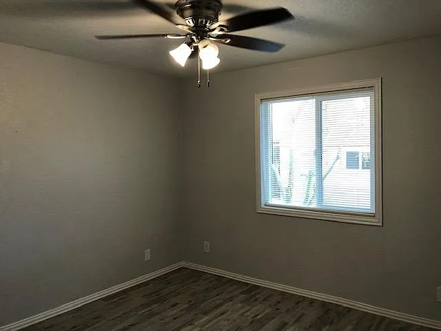 1449 W 7th Dr — Photo 17