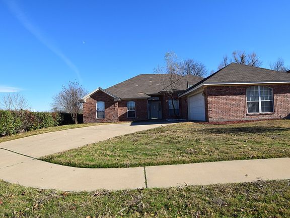 3rd image of 3104 Minthorn Dr