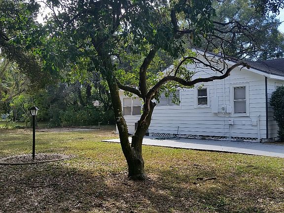 2nd image of 3605 Bishop Eddie Newkirk Way