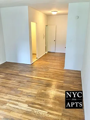 Rented by New York City Apartments | media 24