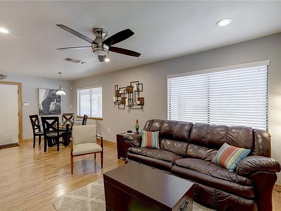4th image of 8520 Hathaway Dr