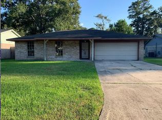 8635 Valley West Ct, Houston, TX 77078
