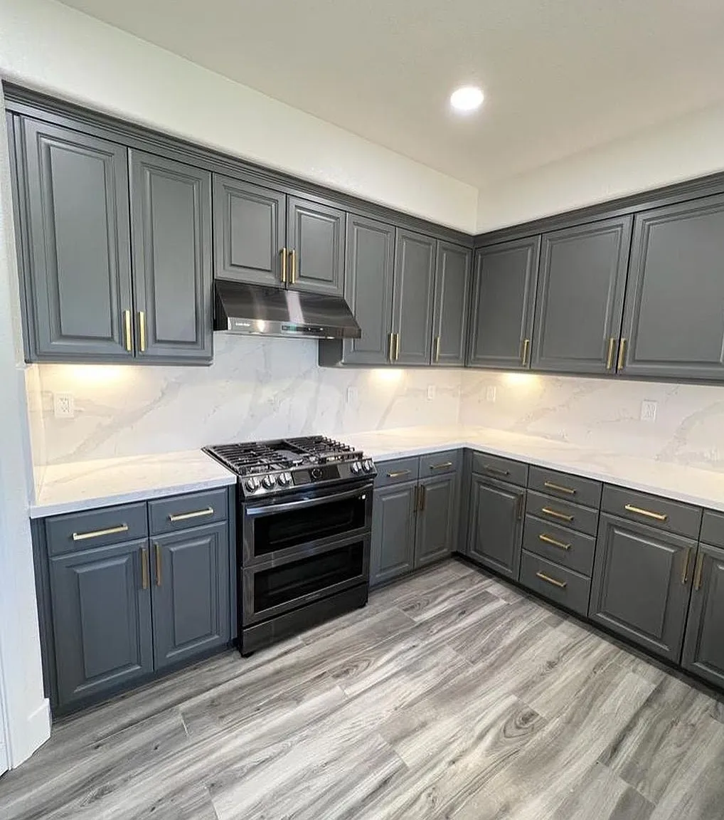 4 bed, 1892 sqft, $5,300 — Photo 4