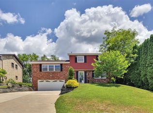 668 Edward Dr, Carnegie, PA 15106