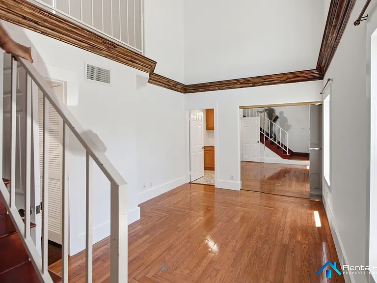 4139 Cahuenga Blvd #102 — Photo 20