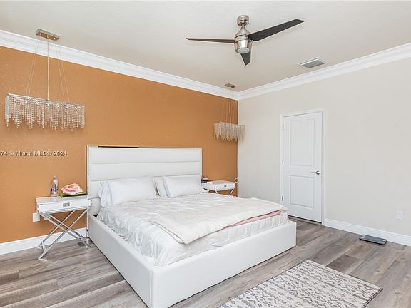 5th image of 4012 Long Leaf Ln #4012