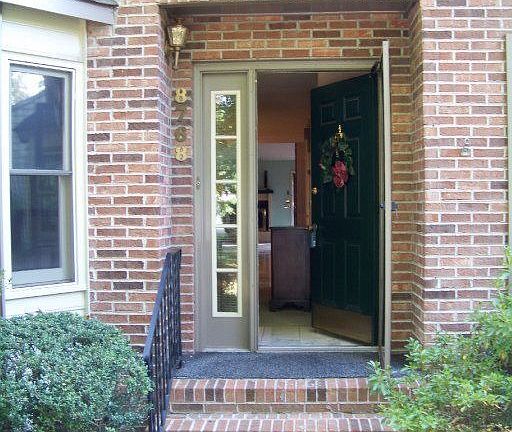 2nd image of 8768 Aragon Ln