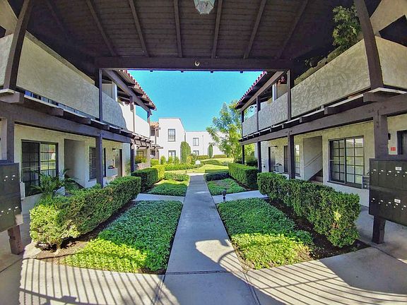 3rd image of 2301 W La Habra Blvd #2B-1Ba
