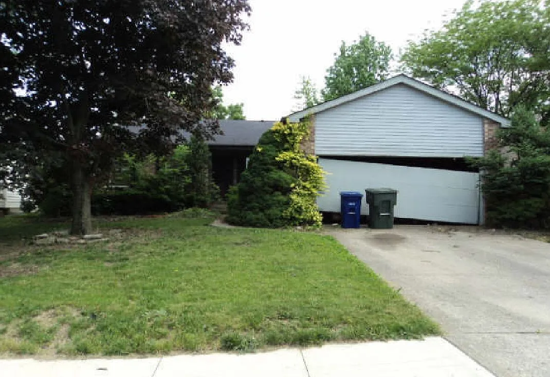 5877 Glennon Dr photo 1