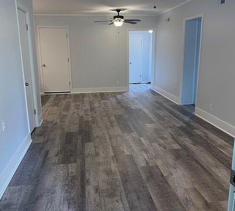 2nd image of 2319 Ingleside Rd