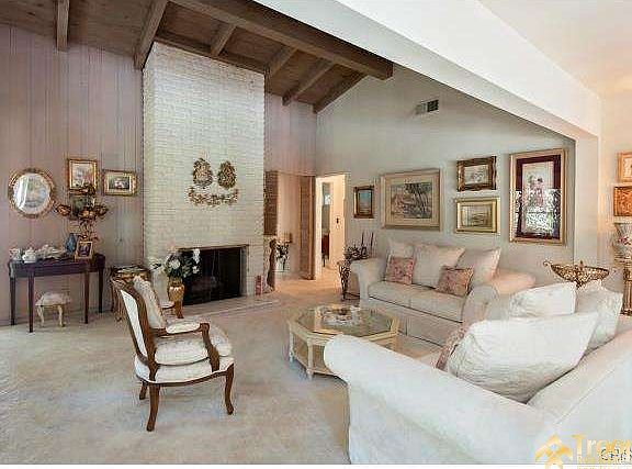 2nd image of 3958 Dixie Canyon Ave