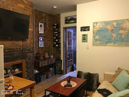 Rented by Point NYC | media 17