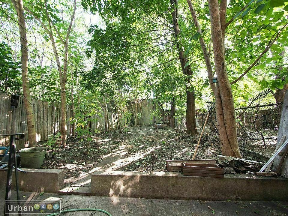 1st image of 518 Sterling Pl APT 1R