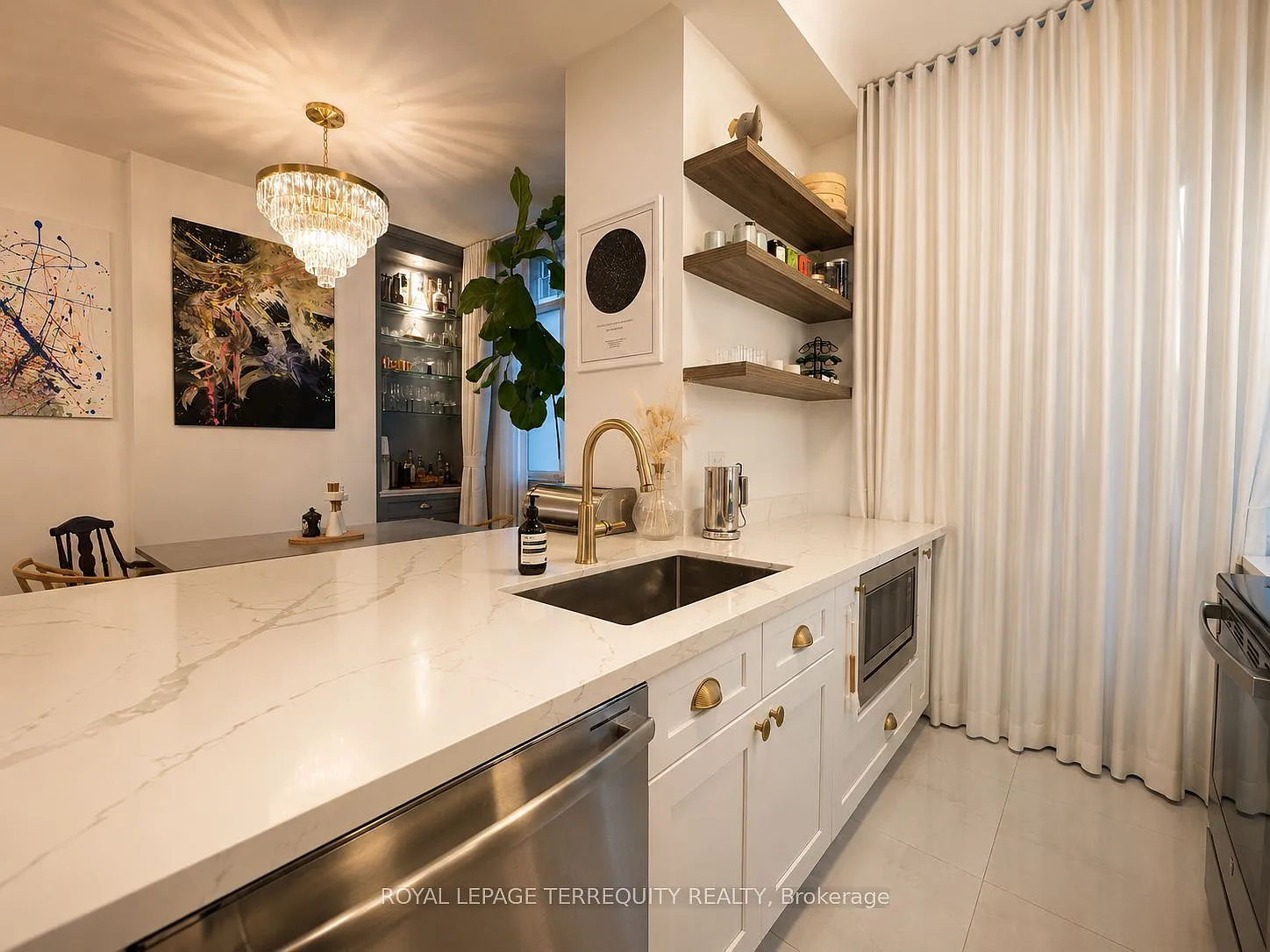 2 bed, $3,500 — Photo 3