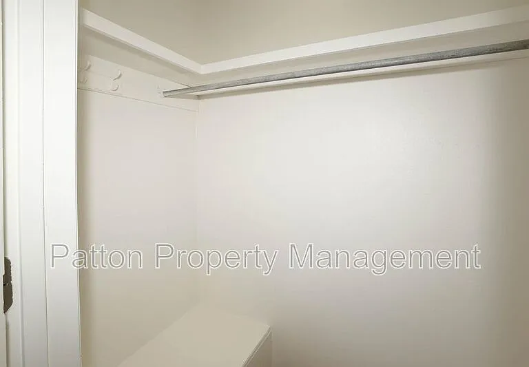 7902 Gerald Dr — Photo 29