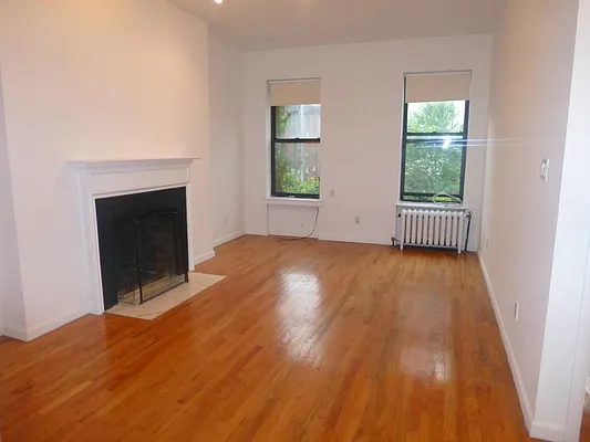 Rented by Keller Williams NYC | media 11