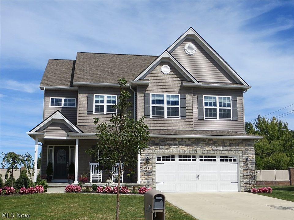 1st image of 197 Shoreland Circle Sl #12