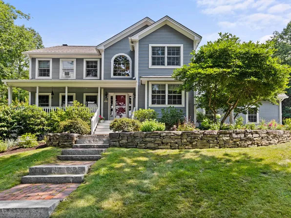 45 Stonewall Drive, Cumberland, ME 04021