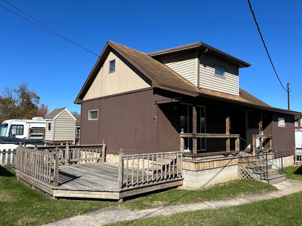 1409 Ward Trucking Dr #1