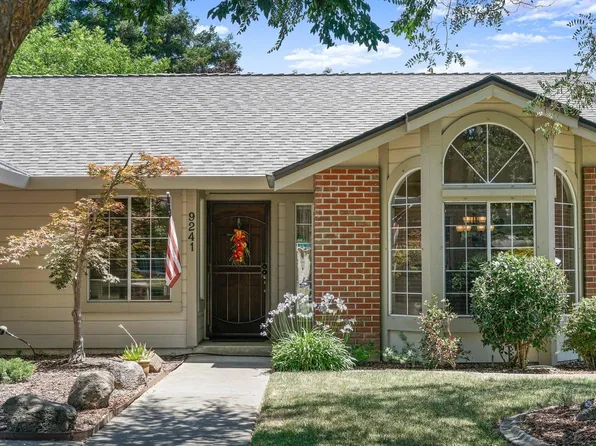 9241 Bromfield Ct, Elk Grove, CA 95624