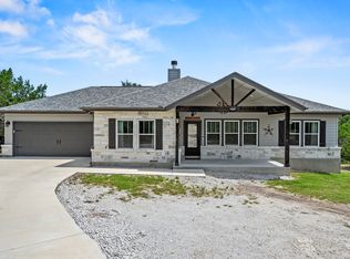 1427 Birch Ln, Fischer, TX 78623