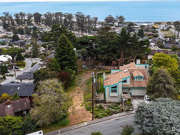 2nd image of 547 Isabella Rd