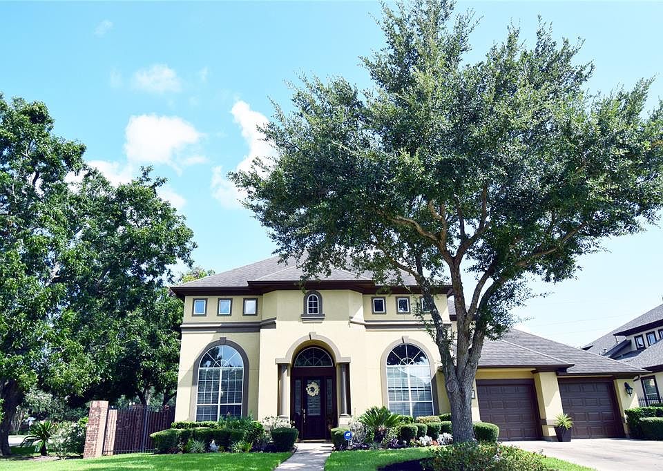 1st image of 5122 Pineridge Dr