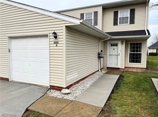 6901 Stratford Cir #92-D, Mentor, OH 44060
