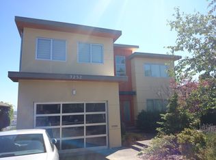 3252 35th Ave SW, Seattle, WA 98126