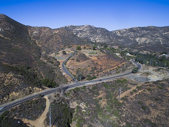 4th image of 9454 Del Dios Hwy