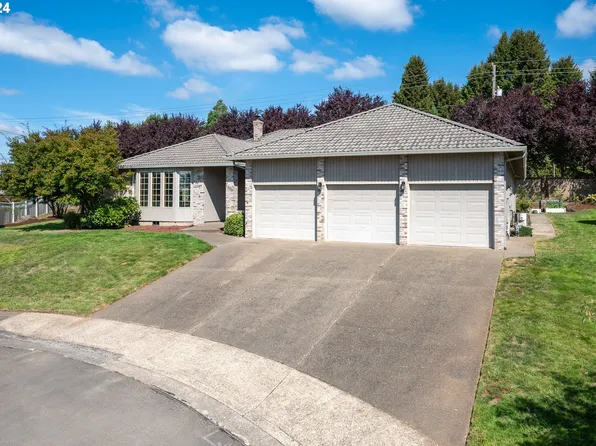 1908 NW 140th Cir, Vancouver, WA 98685