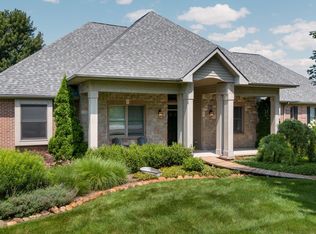 5610 Michael Dr, Saline, MI