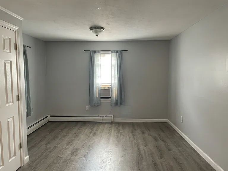 405 High St — Photo 6