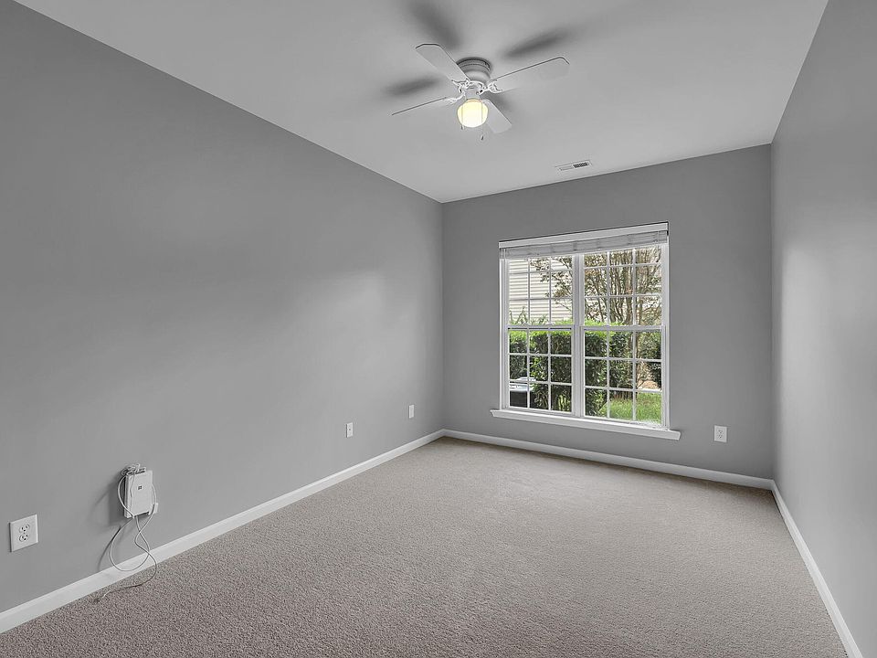 1st image of 702 Unison Ct