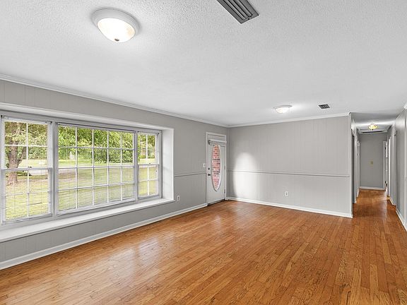 5th image of 1809 Medera Ct