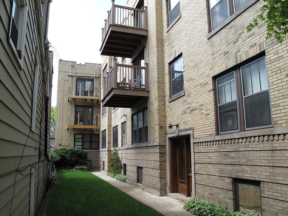 1st image of 3333 W Berteau Ave APT 3B