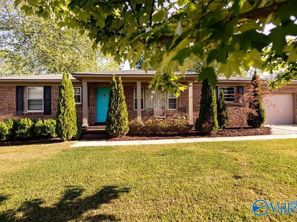 11506 Maplecrest Dr SE, Huntsville, AL 35803