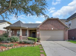 12006 Champions Walk Ln, Houston, TX 77066