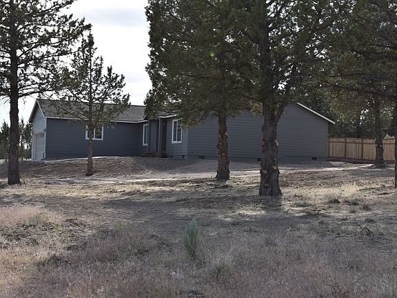 4th image of 6305 NW Elliott St
